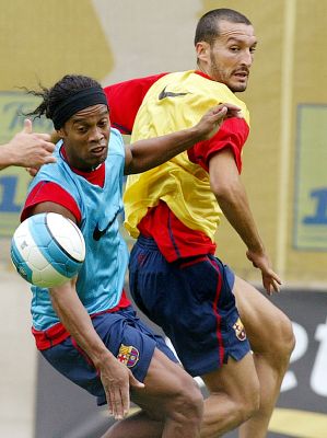 RONNIE ET ZAMBROTA EN MATCH D'ENTRAINEMENT